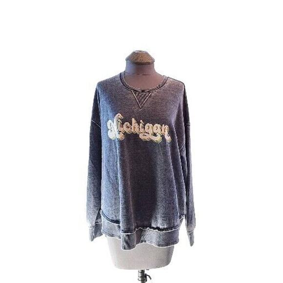 Chicka-d Size M Long Sleeve Loose Fit Women's Pull Over "Michigan" - Picture 1 of 5